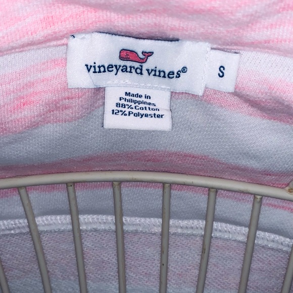 Women’s Vineyard Vines Shep Shirt. - Picture 2 of 3